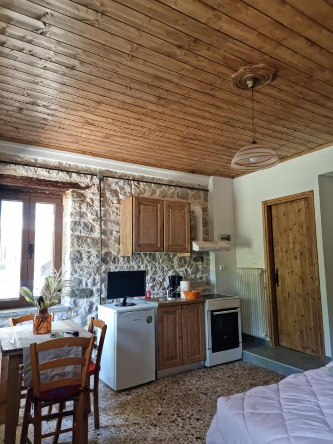 Οικιεσ Παλιοσ Φουρνοσ Lägenhet Pramanta Exteriör bild
